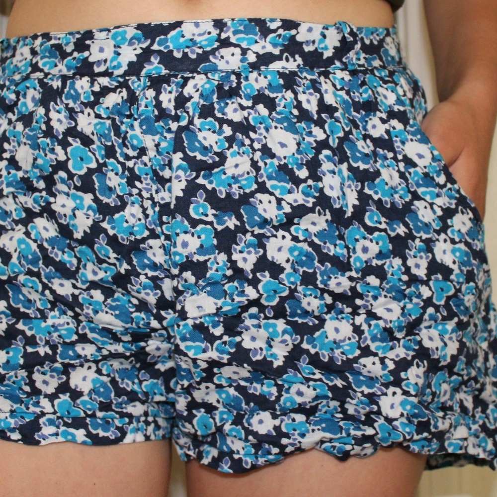 Floral Soft Shorts with Pockets